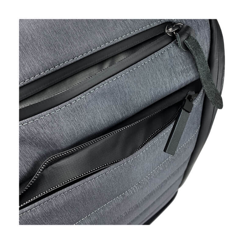 Mochila Klip Xtreme Kruiser 15.6_ Gris (4)